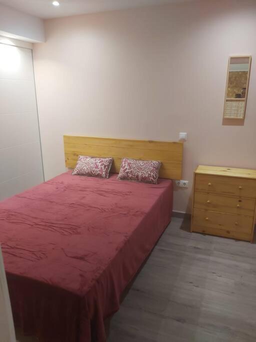 Apartament Modern Flat At Garbinet With Wifi